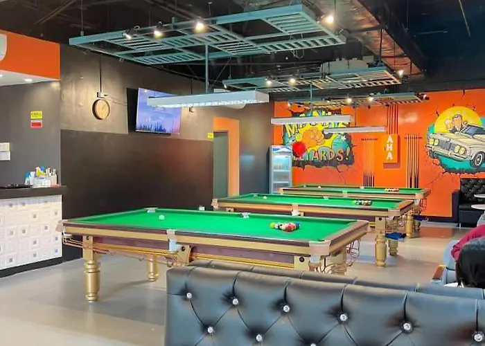 D' Clark's Haven In It Park, T2-21
