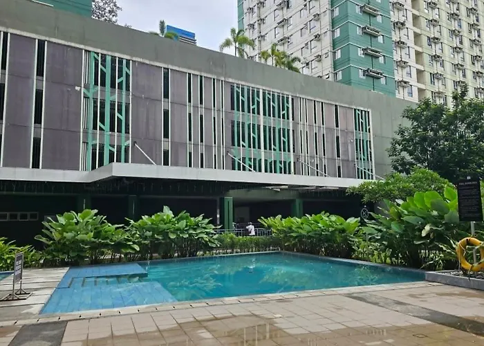 D' Clark's Haven In It Park, T2-21